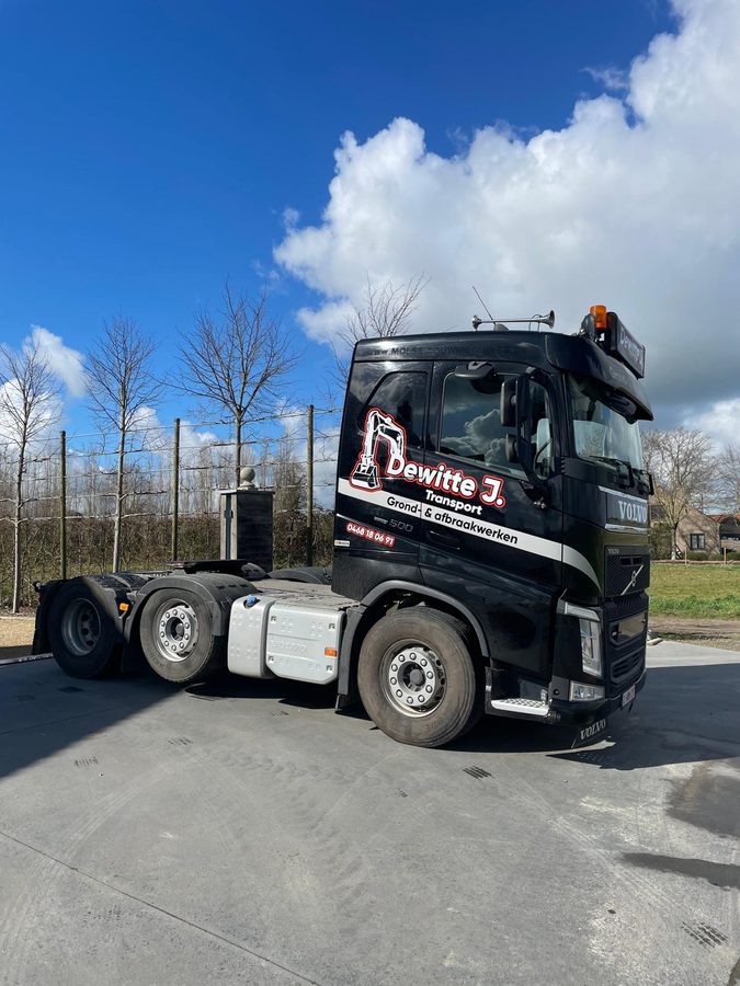 Dewitte J. Transport trekker belettering